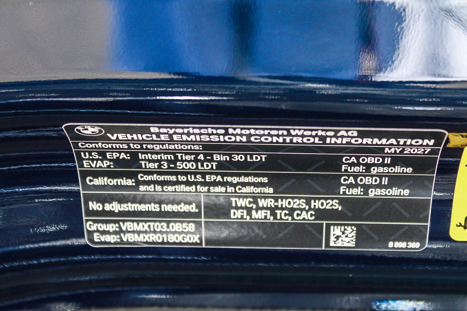 New 2027 Tanzanite Blue II Metallic BMW xDrive40i image 27