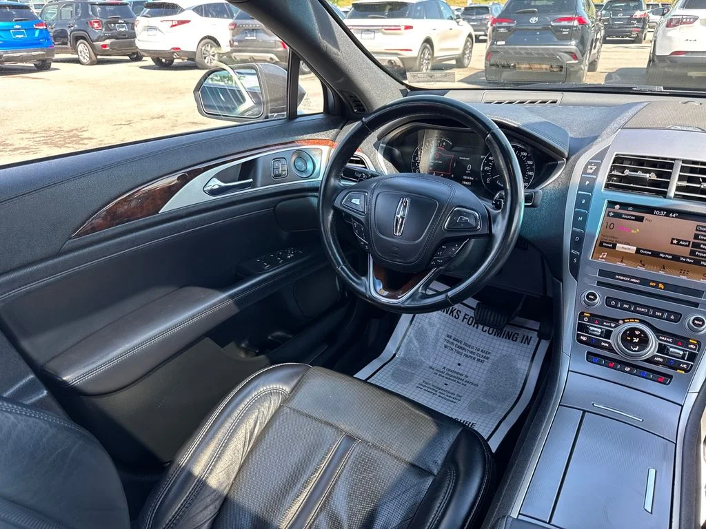 Used 2019 Magnetic Gray Metallic Lincoln Reserve image 10