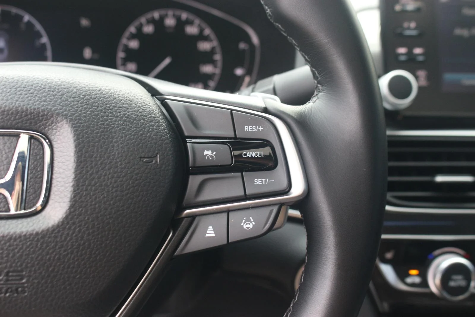 Used 2022 Grey Honda Sport image 18