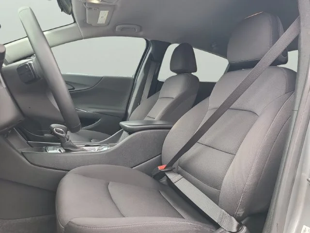 Used 2023 STERLING GRAY METALLIC Chevrolet RS image 23