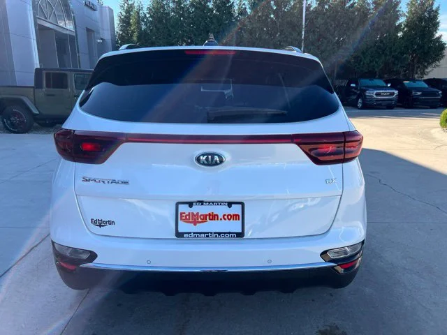 Used 2021 White Kia EX image 4