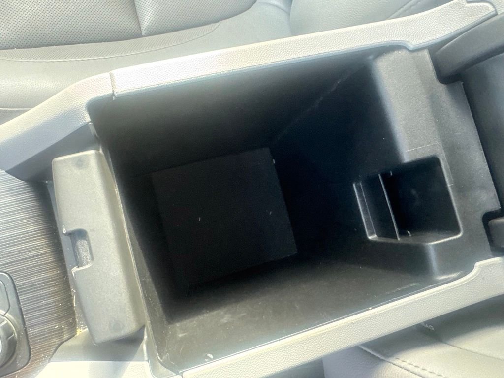 Used 2017 Silver GMC SLT-1 image 36