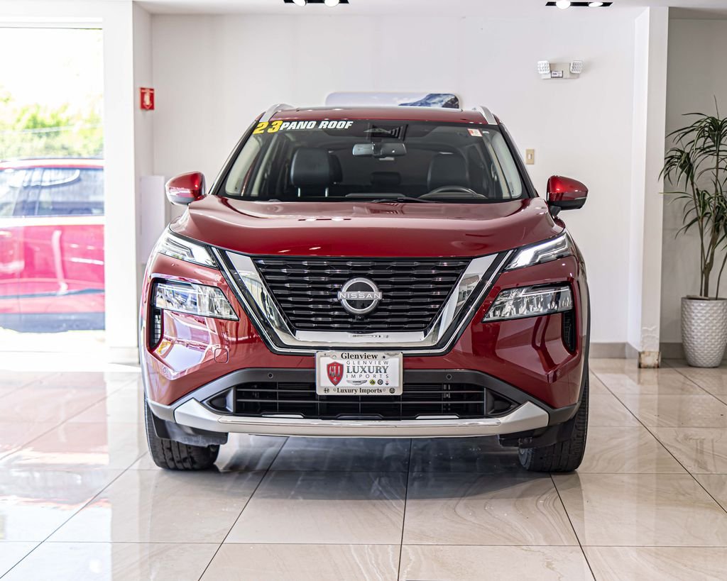 Used 2023 Red Nissan Platinum image 2