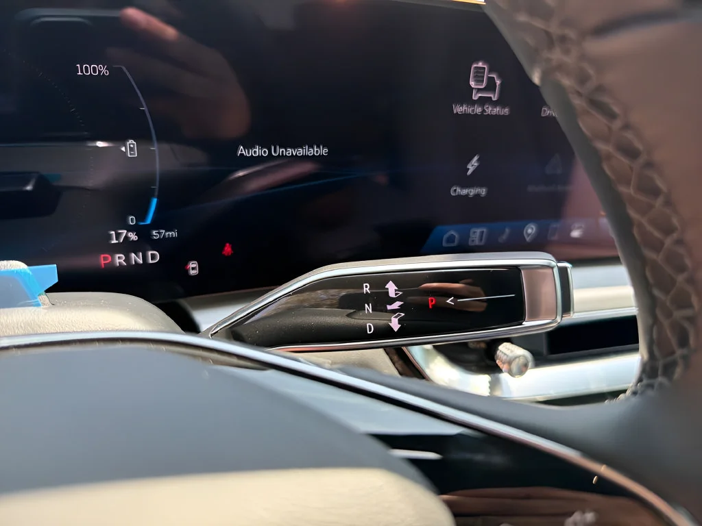 2026 Cadillac LYRIQ Sport - Photo 28