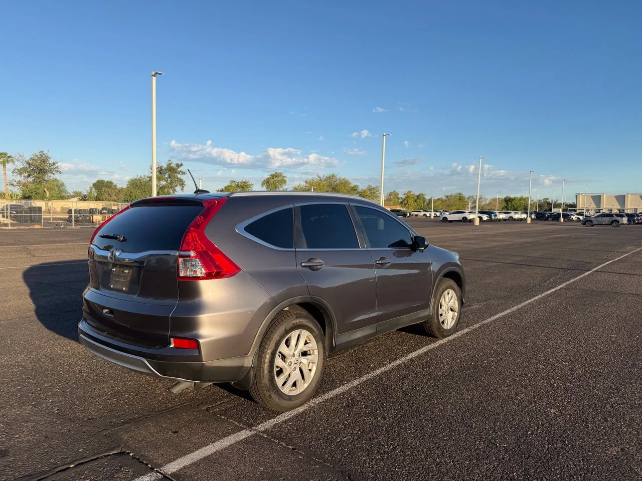 Used 2016 Urban Titanium Metallic Honda EX-L image 4