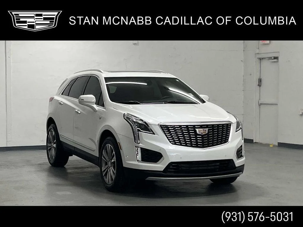 Used 2025 Crystal White Tricoat Cadillac Premium Luxury image 1