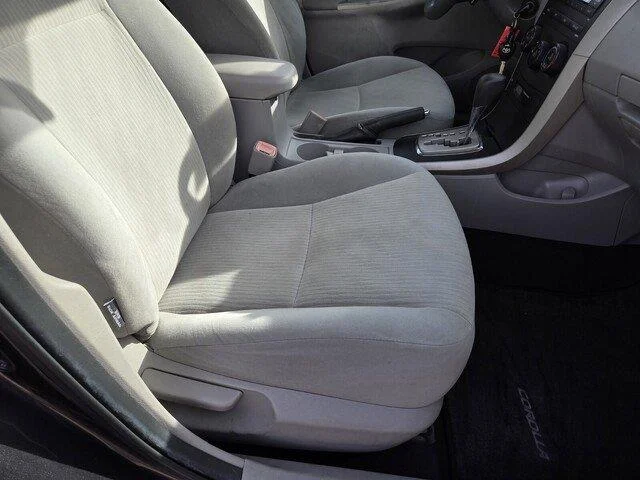 Used 2010 Magnetic Gray Metallic Toyota LE image 23