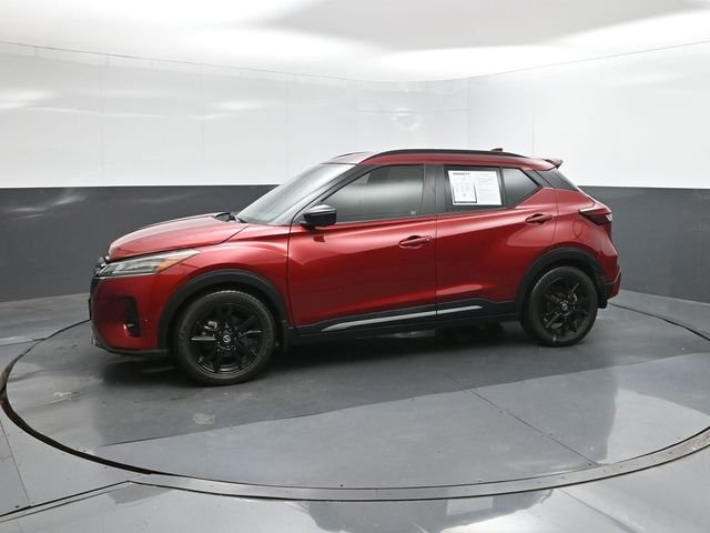 Used 2021 Red Nissan SR image 28