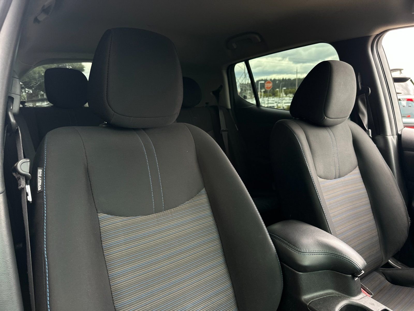 Used 2022 Super Black Nissan S image 15