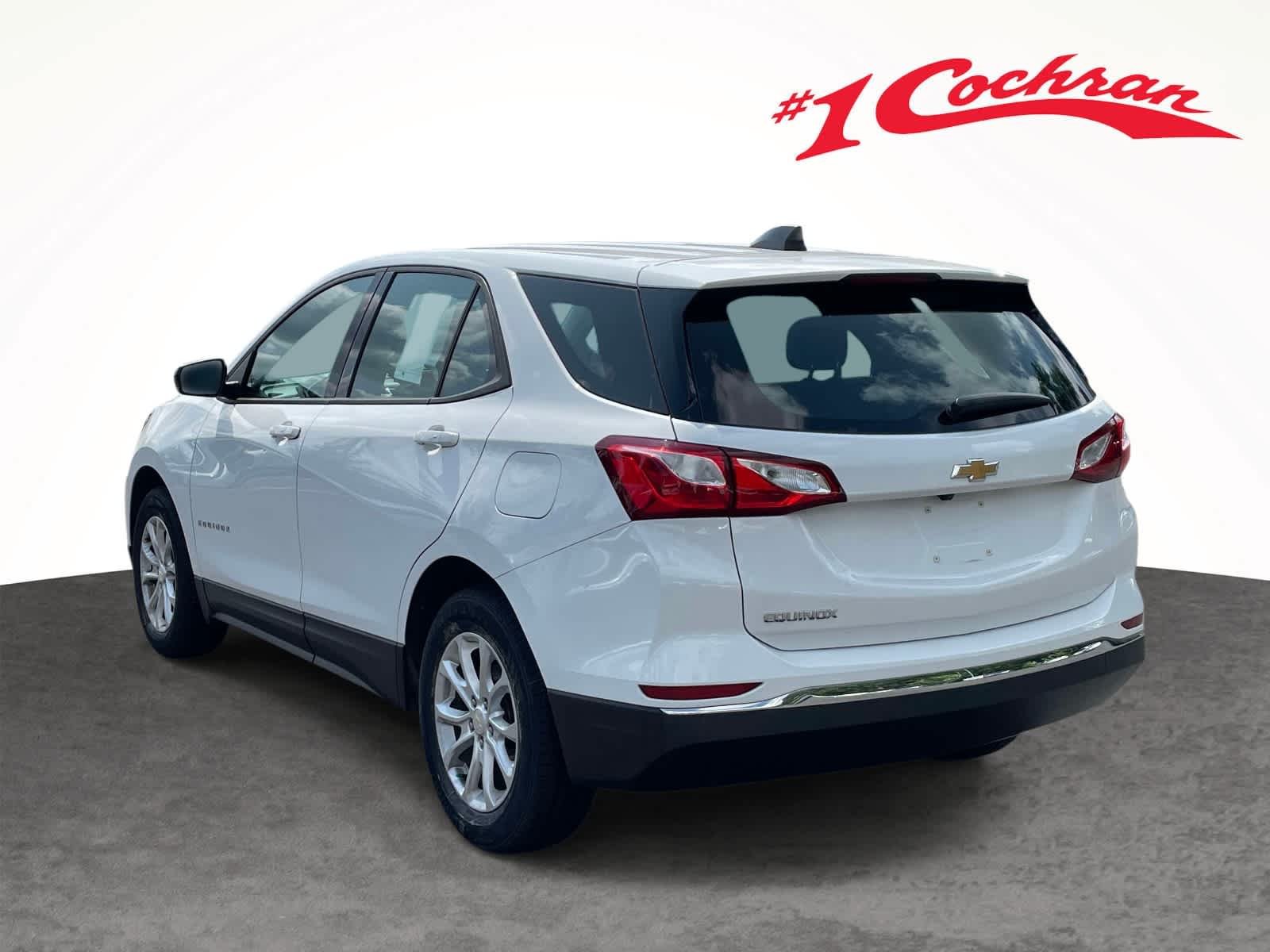 Used 2018 Summit White Chevrolet LS image 14