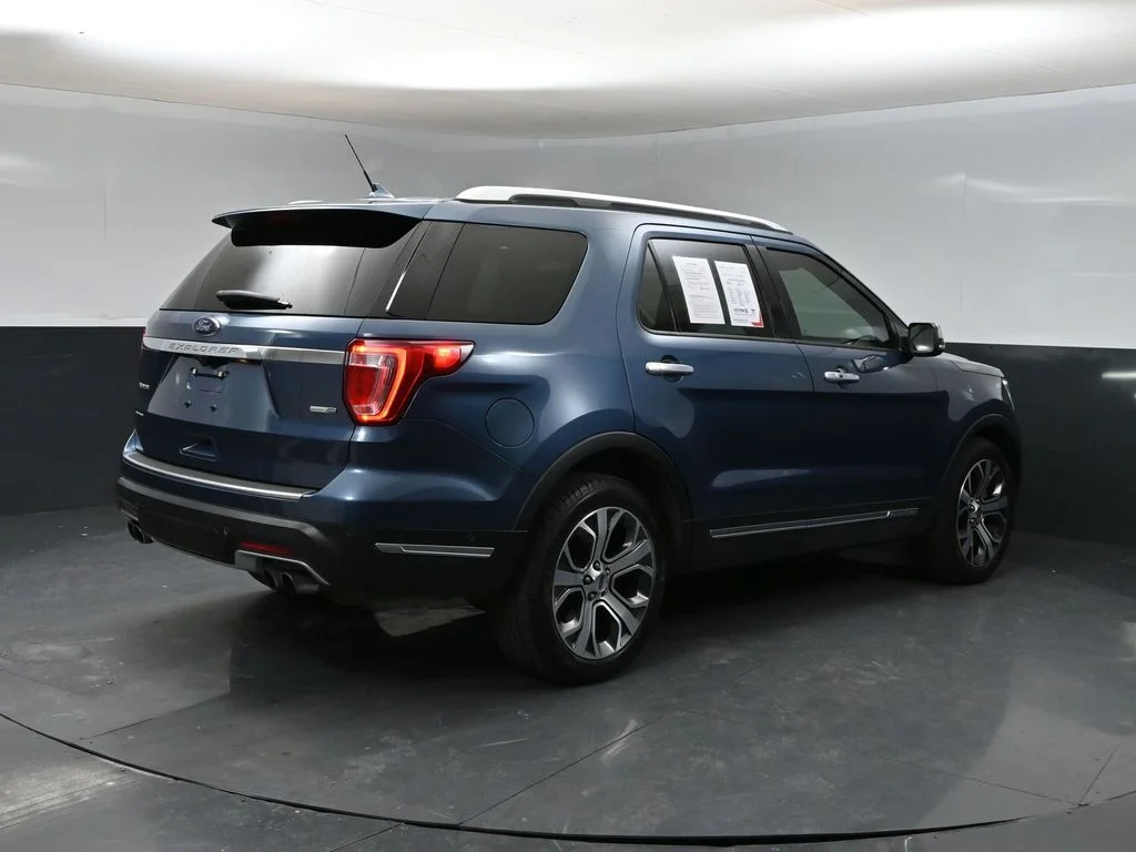 2018 Ford Explorer Platinum - Photo 3