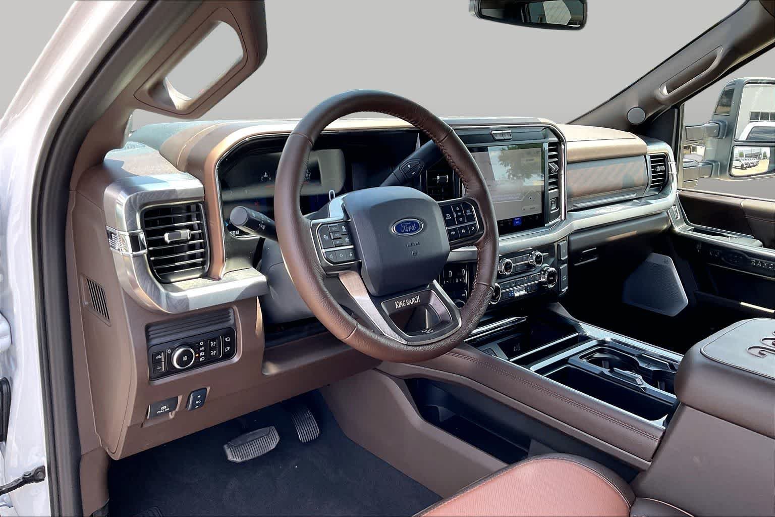 New 2026 Oxford White Ford F-350® King Ranch® image 8