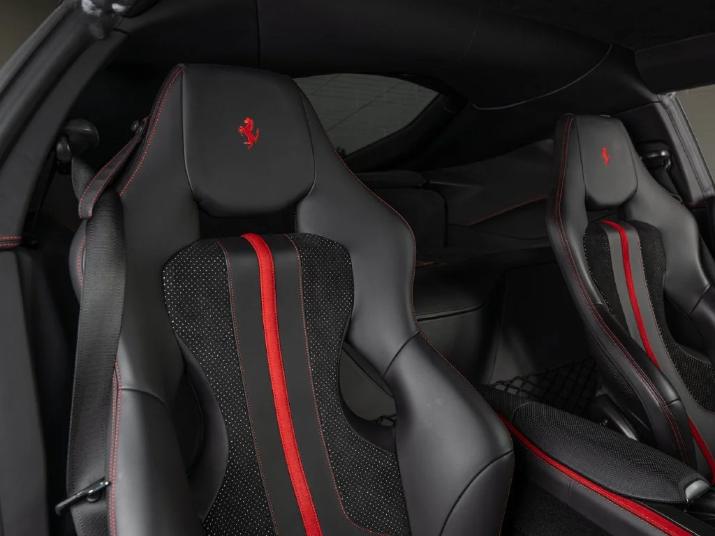 Certified Used 2020 Nero Ferrari Base image 16