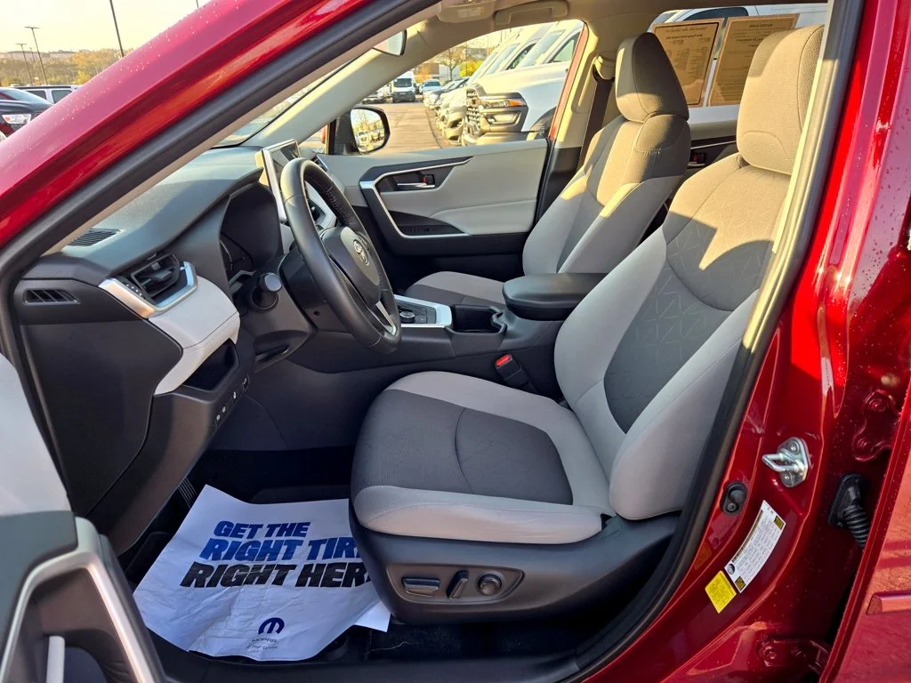 Used 2025 Red Toyota XLE image 14