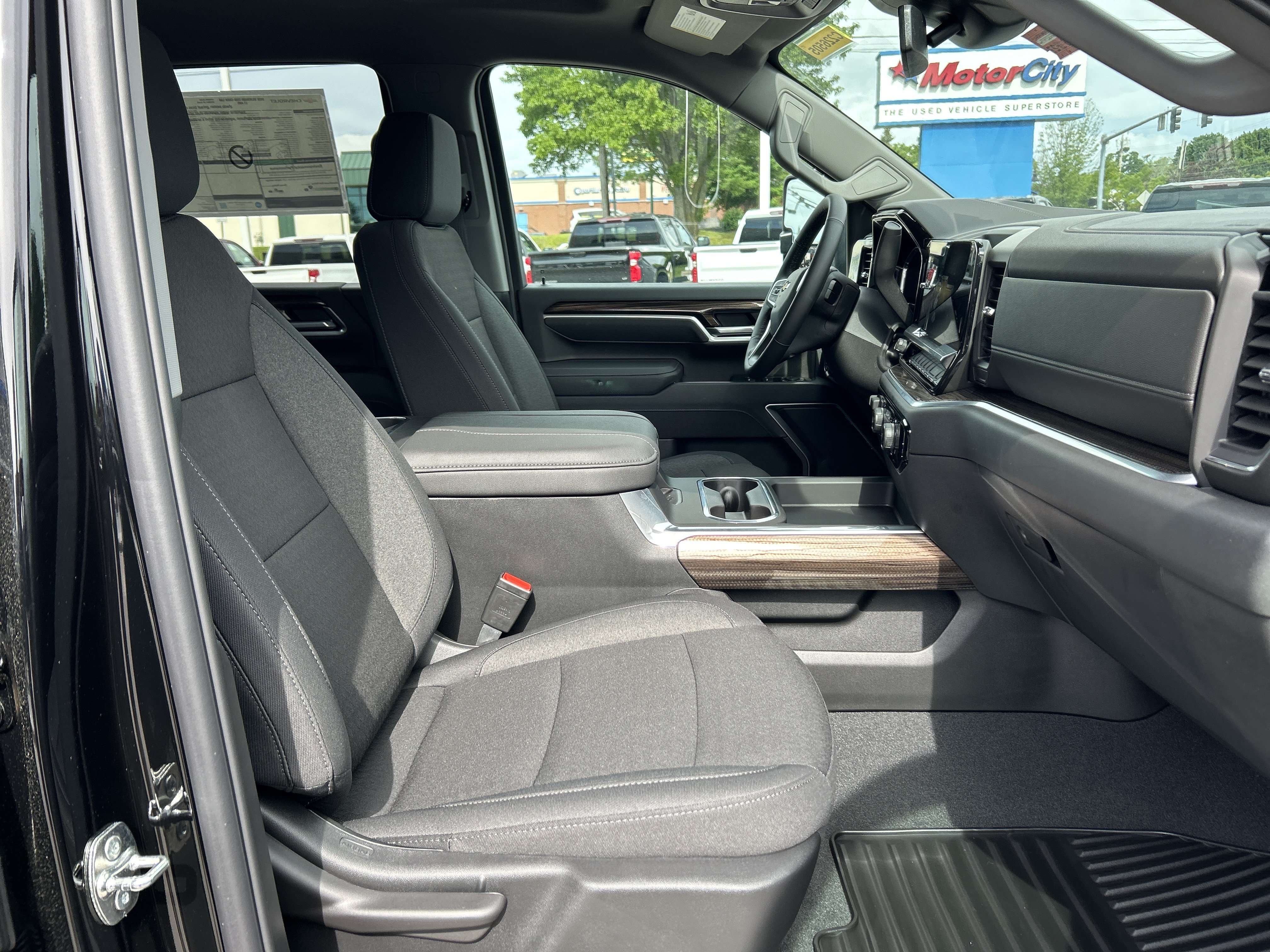 New 2026 Black Chevrolet LT image 10