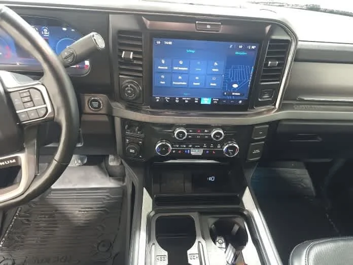 Used 2026  Ford XL image 8