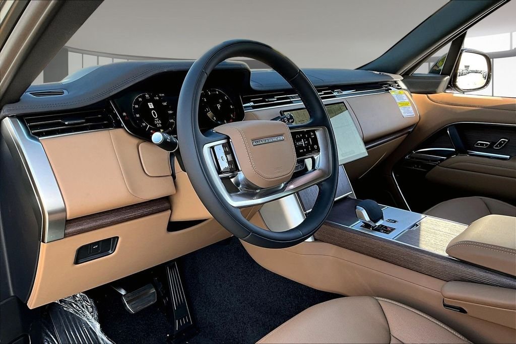 New 2026 BELGRAVIA GREEN Land Rover SE 7 Seats image 7