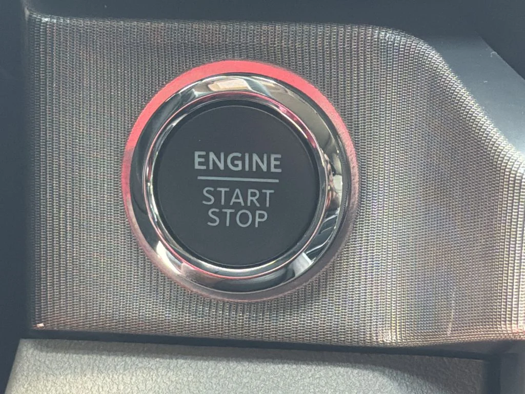 New 2026 Gray Ford Platinum image 29