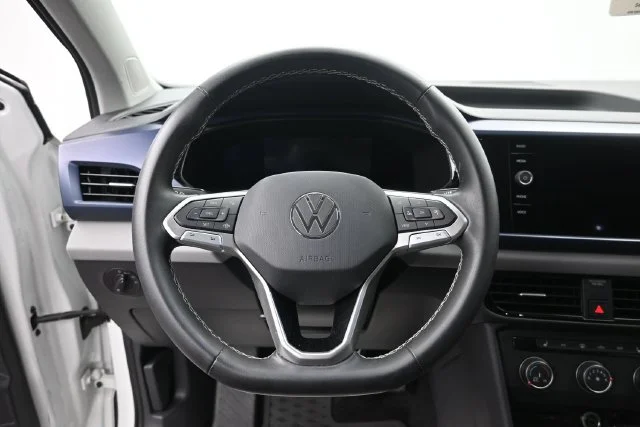 Used 2022 Pure White [white Volkswagen SE image 14