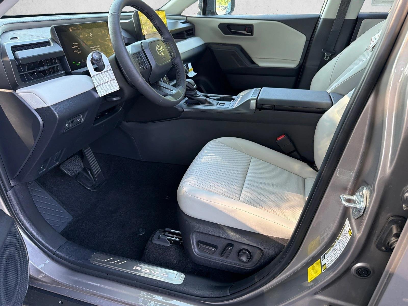 New 2026 Meteor Shower Toyota XLE Premium image 9