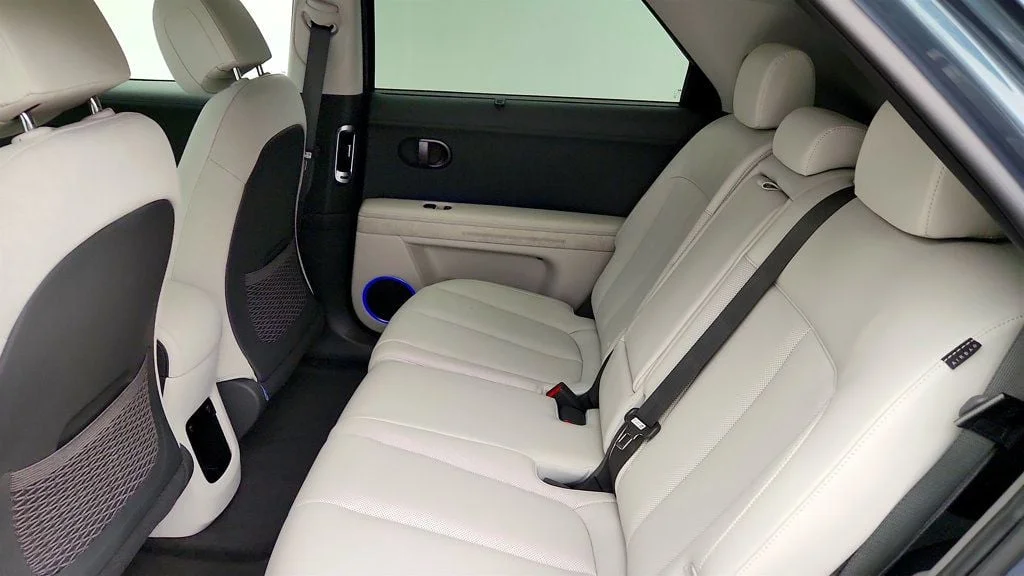 Used 2025 Digital Teal Hyundai Limited AWD image 21