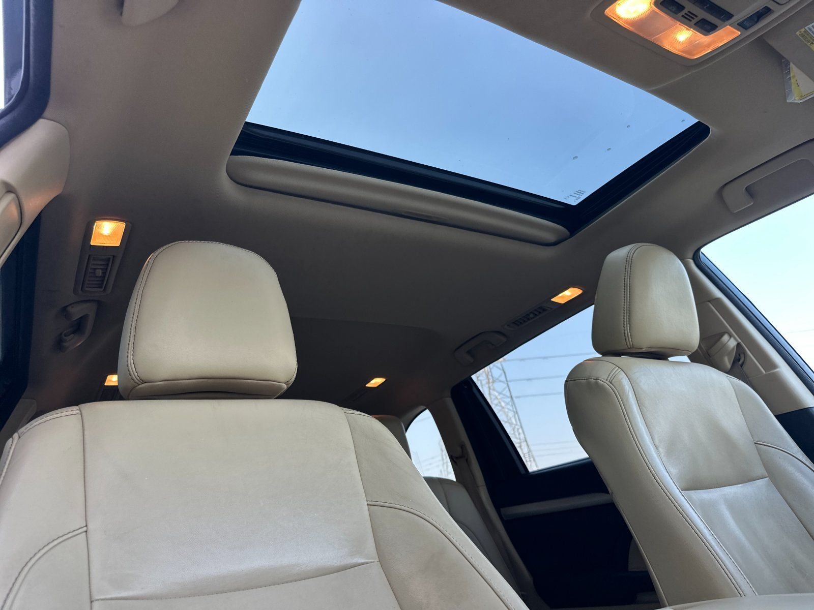 Used 2017 Shoreline Mist Toyota XLE image 16