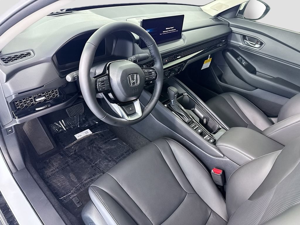 New 2026 Platinum White Pearl Honda Touring image 10