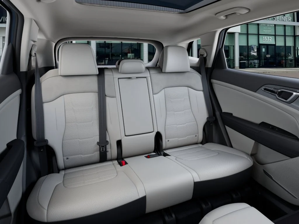 New 2027 Heritage Blue Kia SX Prestige image 16