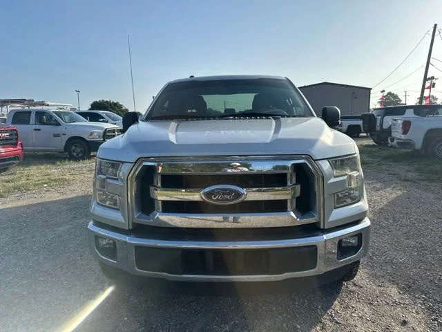Used 2015 Silver Ford XLT image 2