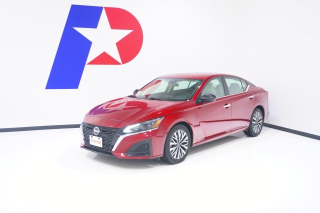 2025 Nissan Altima
