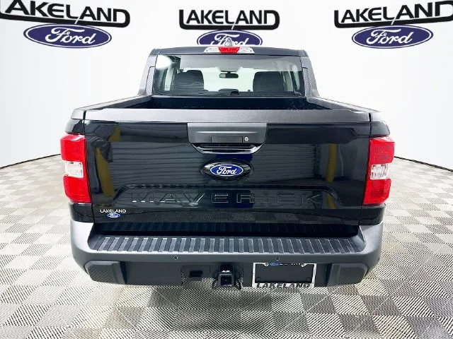New 2026 Black Ford XL image 4