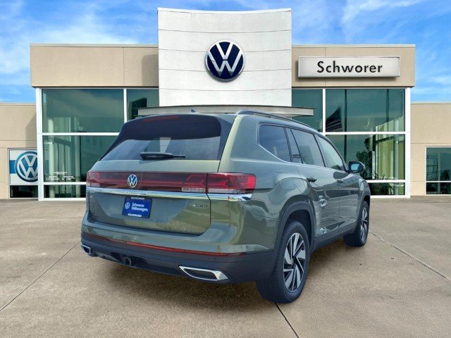 New 2026 Avocado Green Pearl Volkswagen SE w/Technology 4M image 7