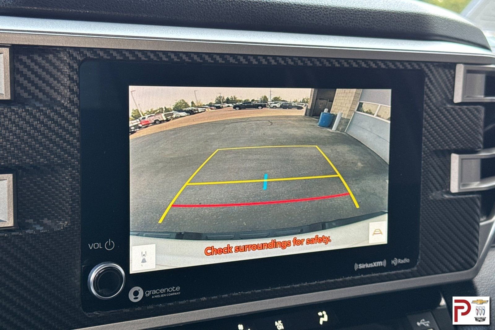 Used 2022 White Toyota SR5 image 22