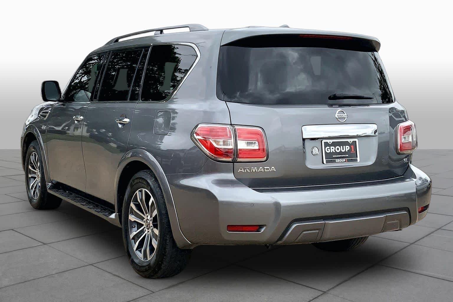 Used 2020 Gun Metallic Nissan SL image 12