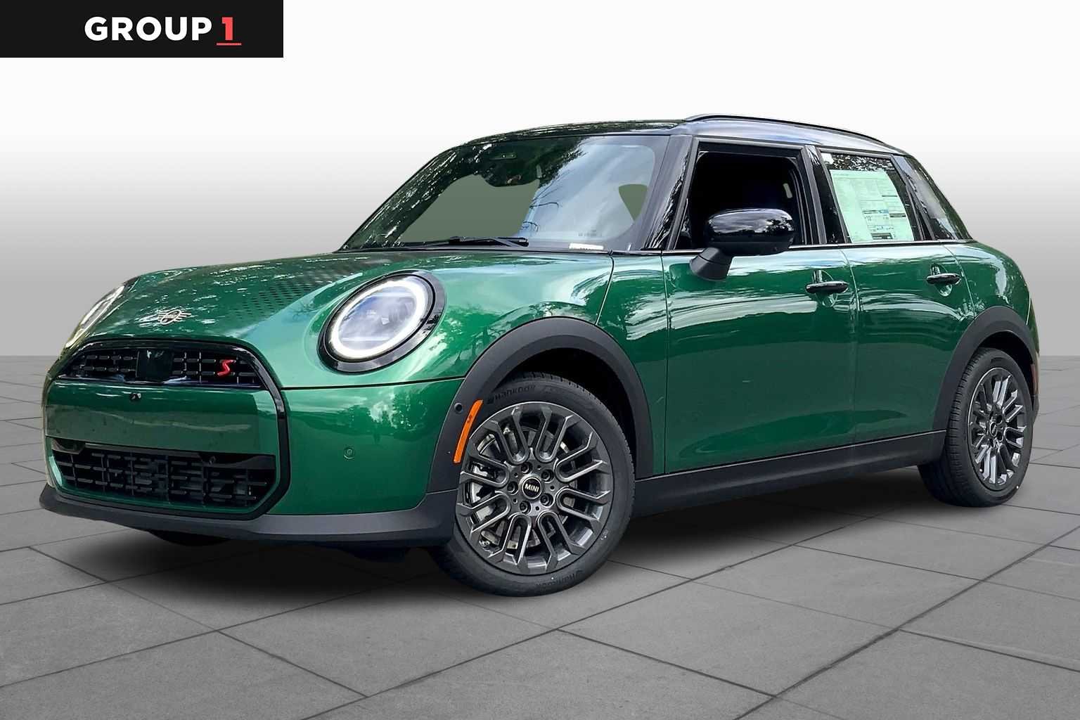 New 2026 MINI 4 Door Signature Plus Sportshatch in Houston