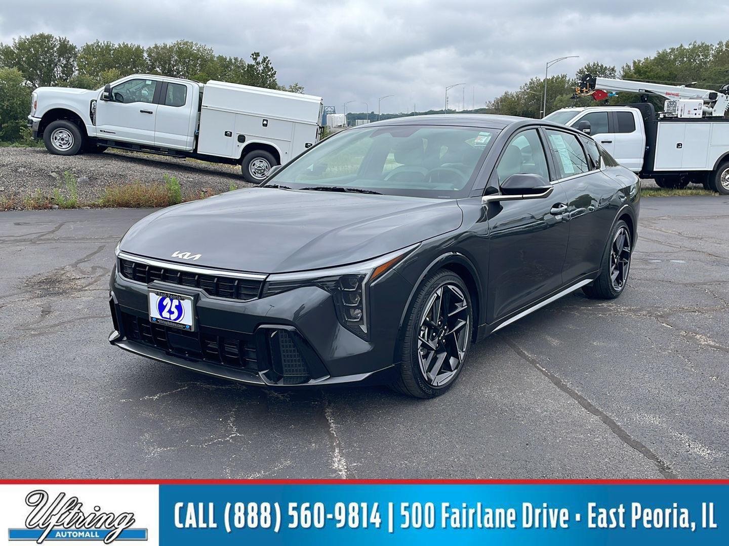 Used 2025 Gray Kia GT-Line image 1