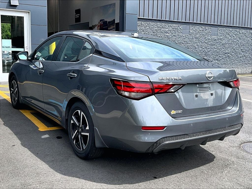 Used 2025 Gray Nissan SV image 6