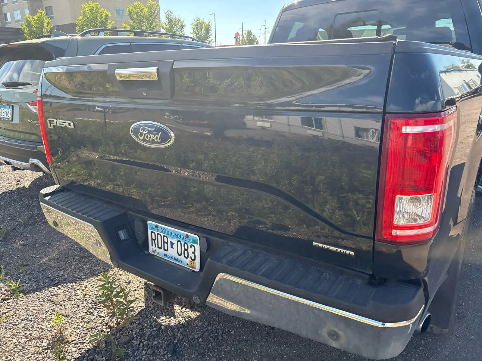 Used 2015 Tuxedo Black Metallic Ford Lariat image 12