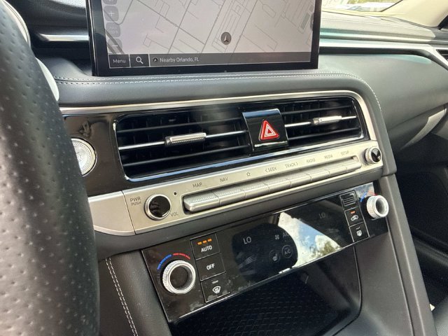 2026 GENESIS G70 Standard - Photo 24