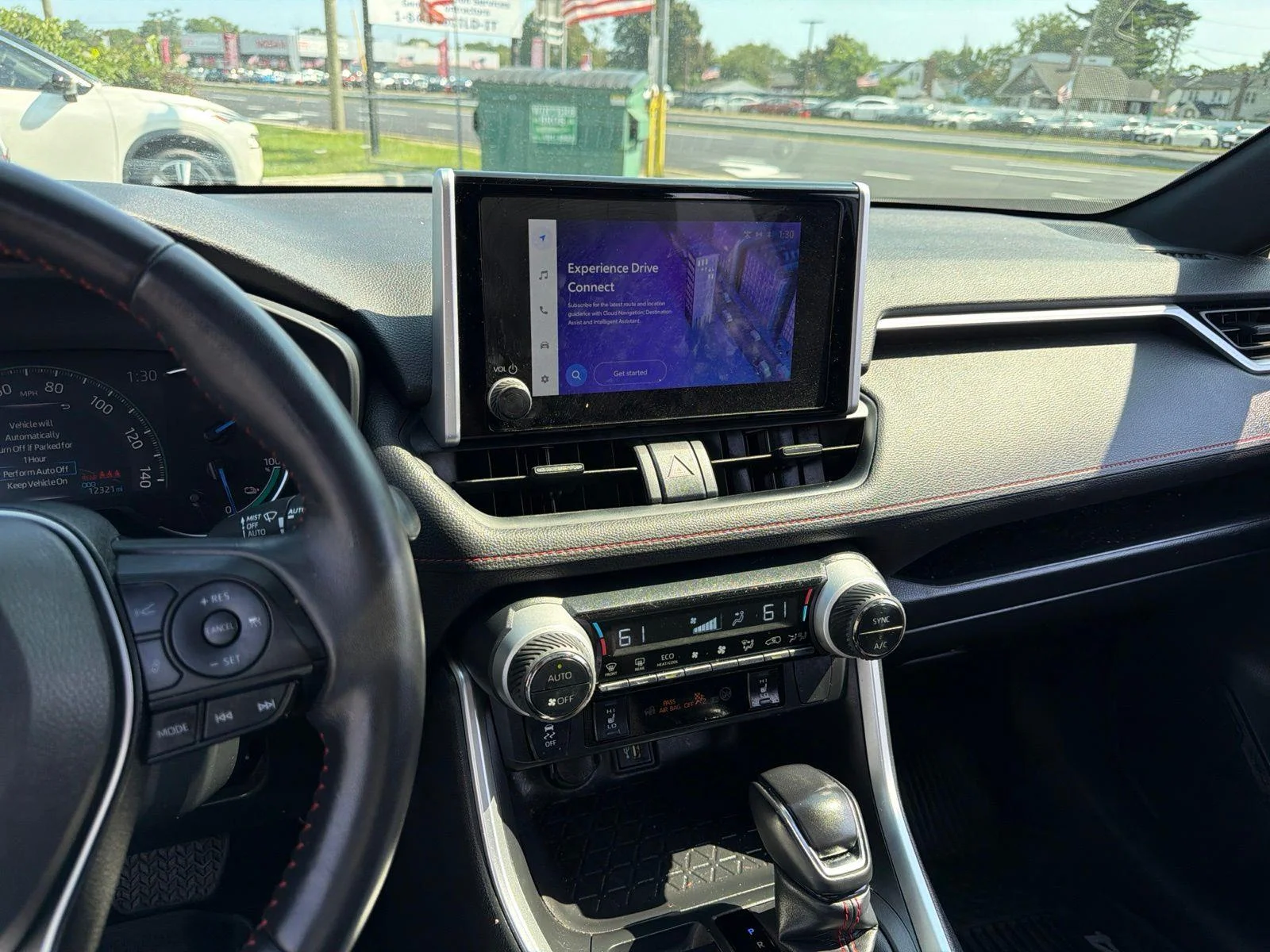 2023 Toyota RAV4 SE - Photo 29