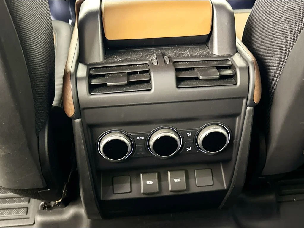 Used 2024 Gray Land Rover X image 26