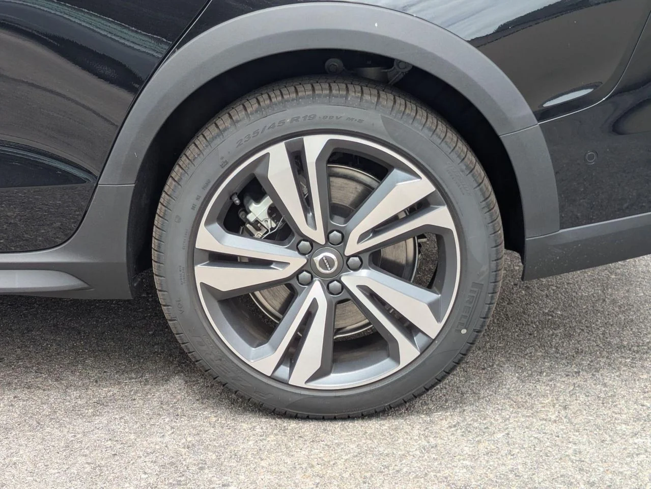 2026 Volvo V60 Cross Country Plus - Photo 6