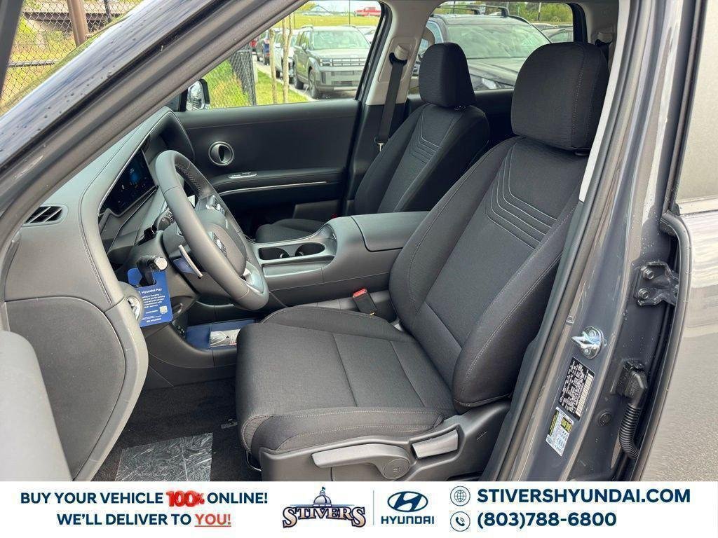 New 2026 Gray Hyundai SE FWD image 17