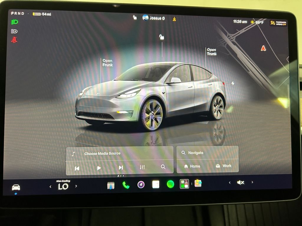 Used 2025  Tesla Long Range image 10