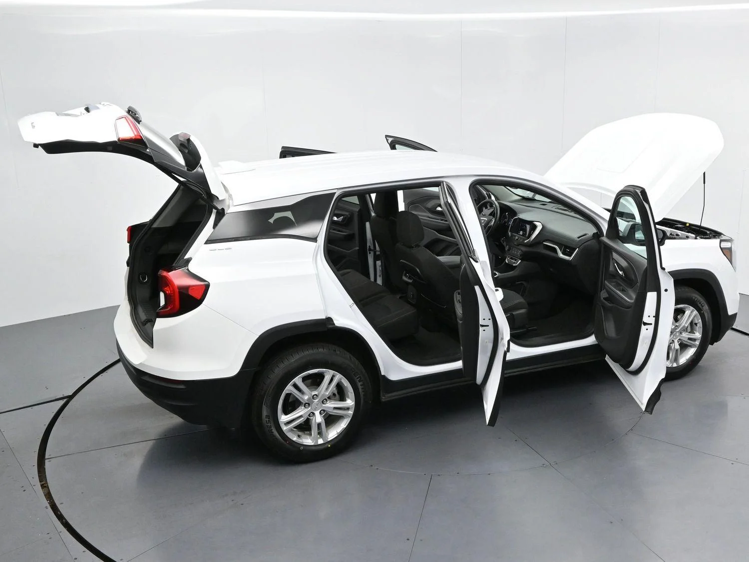Used 2022 Summit White GMC SLE image 41