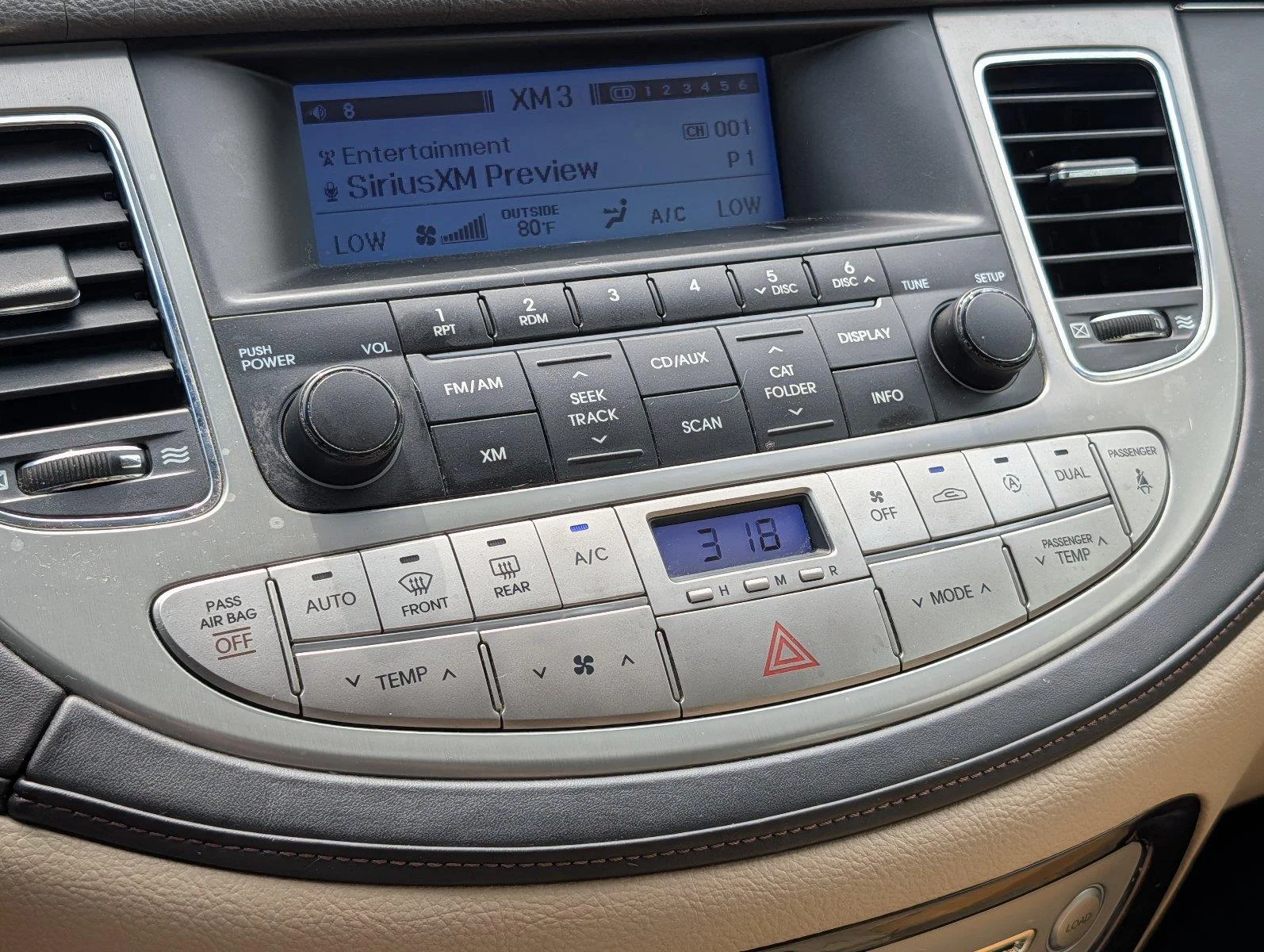 Used 2009 Sterling Blue Metallic Hyundai 3.8L image 17