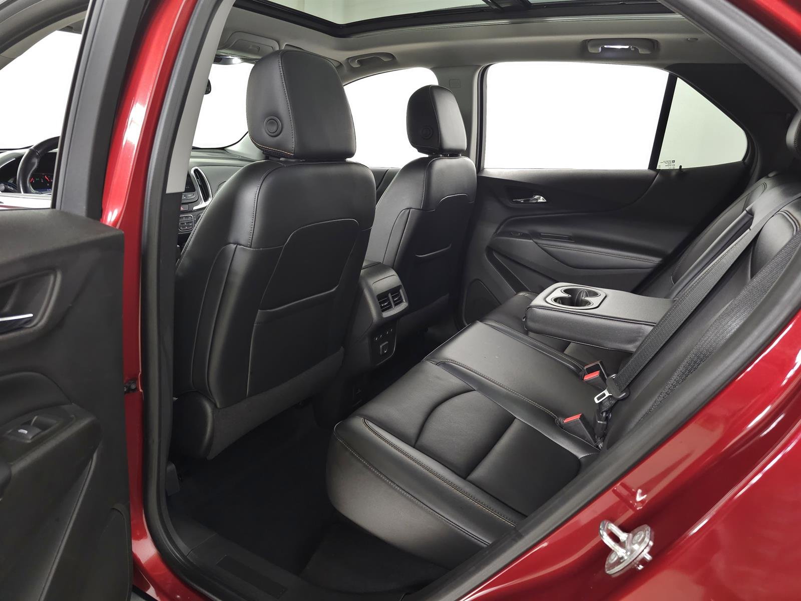 Used 2019 Red Chevrolet Premier image 35