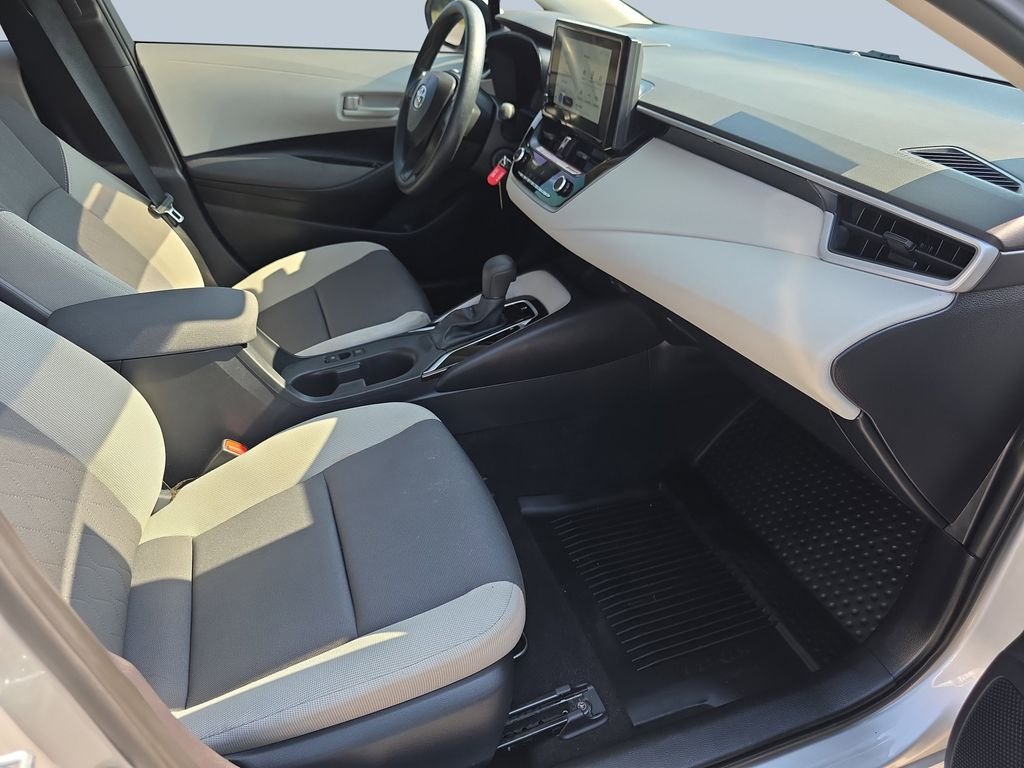 Used 2026 Classic Silver Metallic Toyota LE image 31