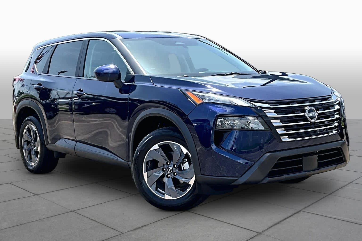 Used 2026 Deep Ocean Blue Pearl Nissan SV image 3