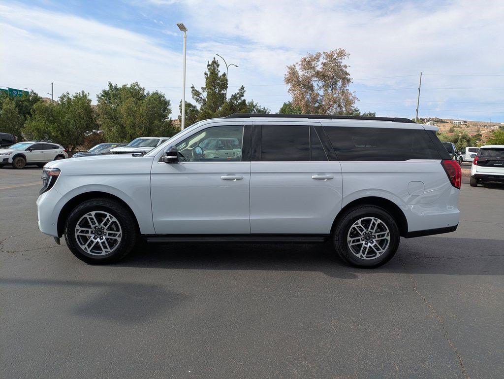 Used 2025 Silver Metallic Ford Active image 6